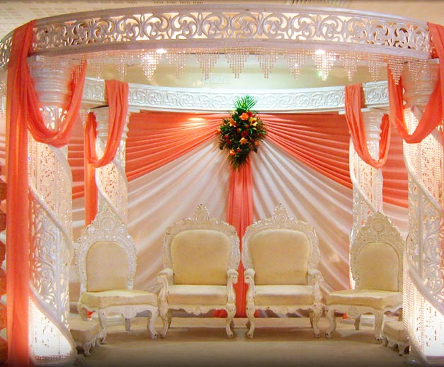 White Crystal Zali Mandap 